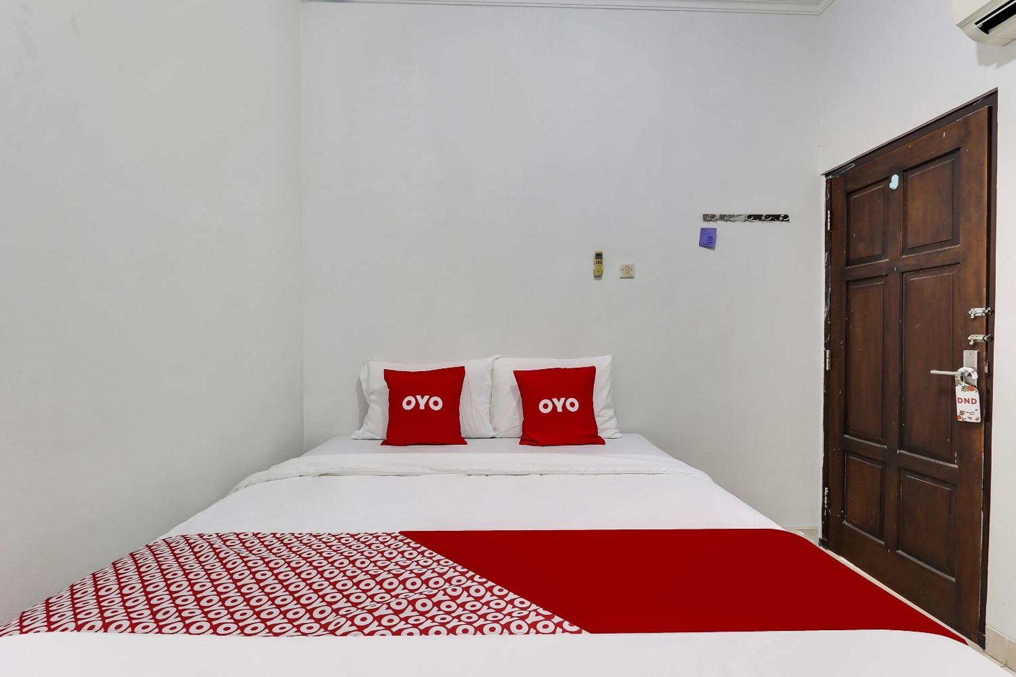 Oyo 91082 Nathania Exclusive Sleman  Exterior photo